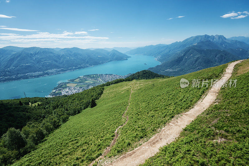 瑞士Lago Maggiore的徒步旅行路线